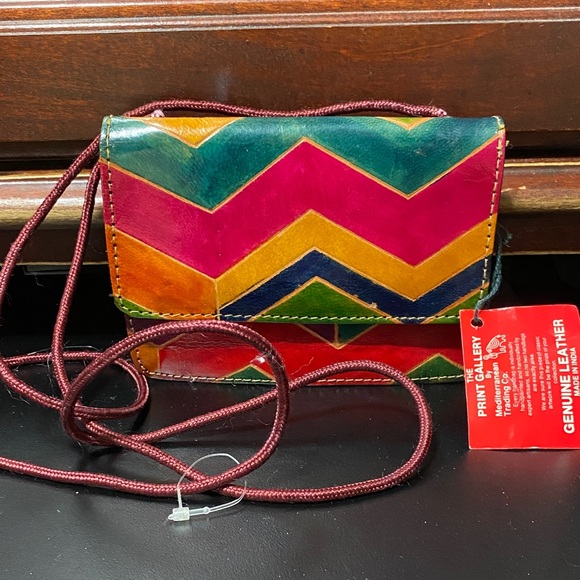Vintage Handbags - Vintage Mediterranean Trading Company Crossbody leather bag